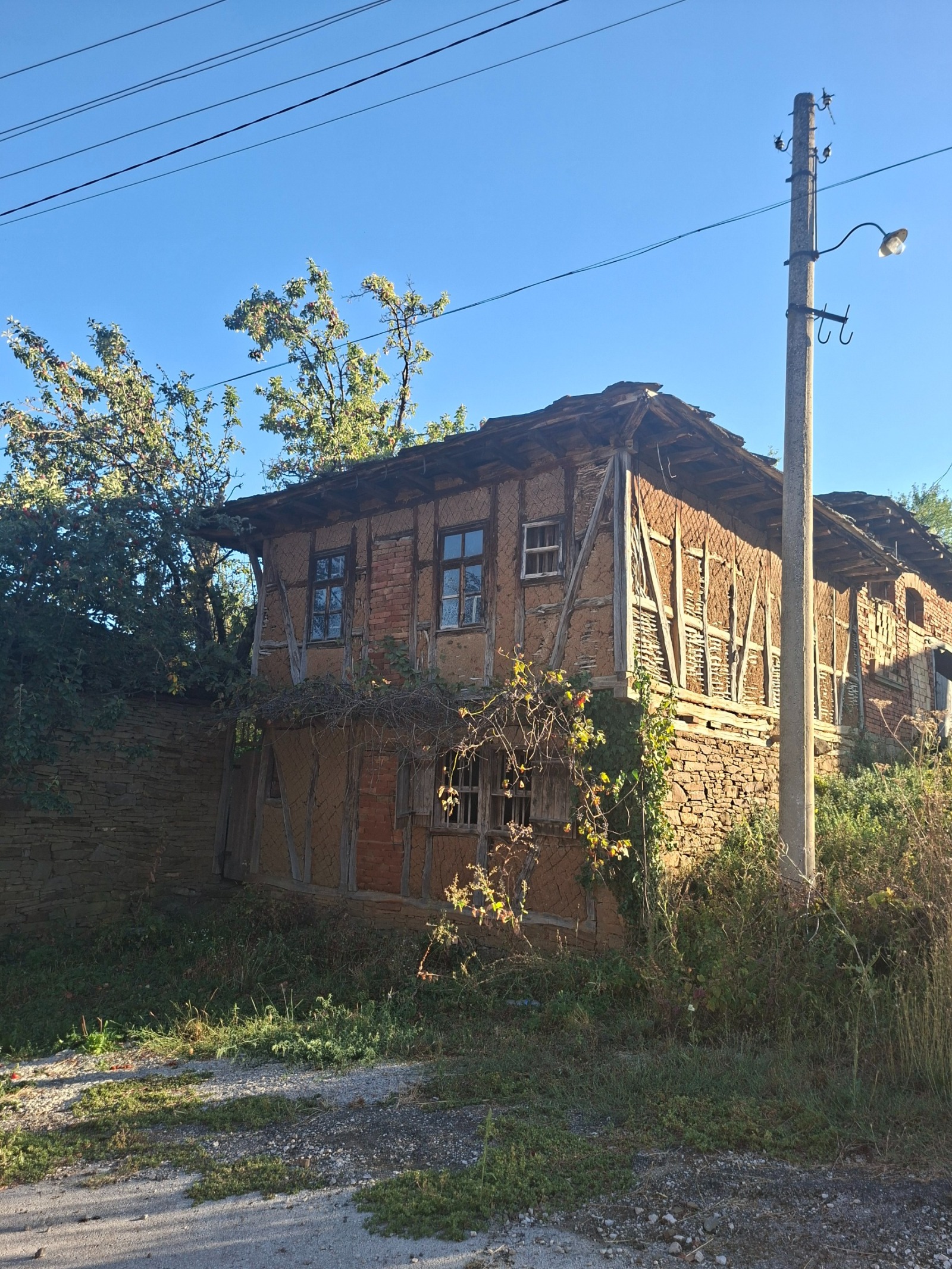 Продава КЪЩА, с. Лешница, област Ловеч, снимка 5 - Къщи - 56154843
