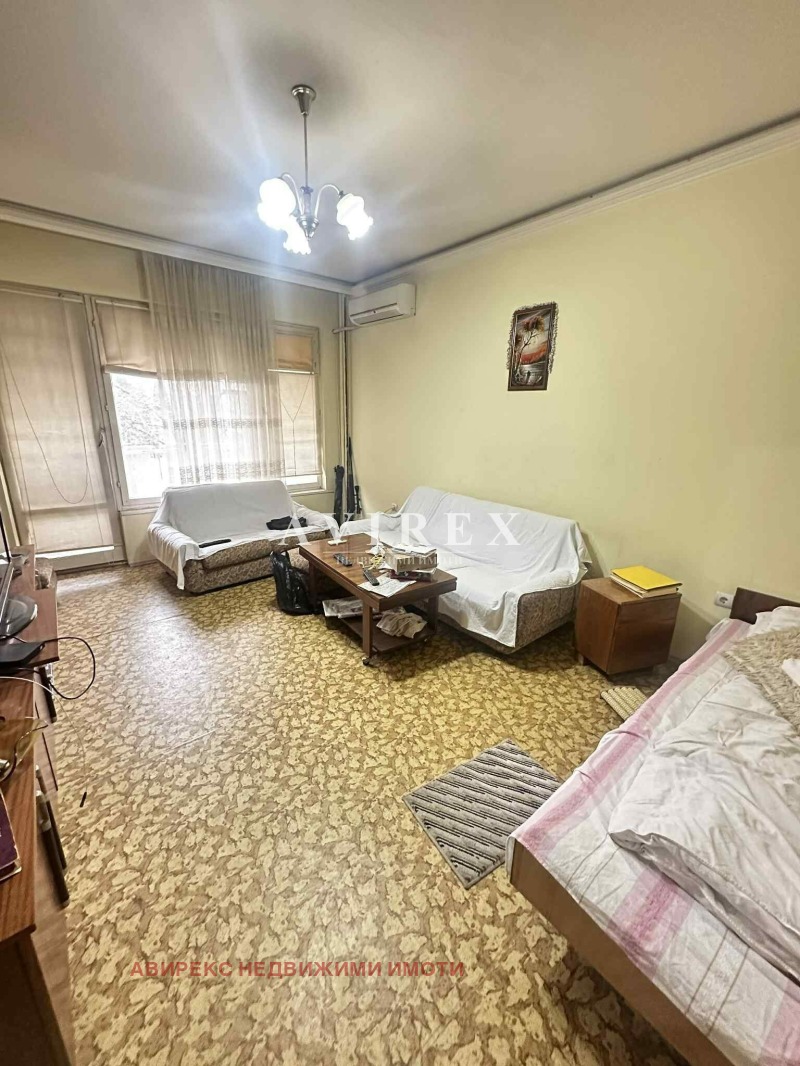 Продава 3-СТАЕН в град Пловдив, Кючук Париж - 86 кв.м / 133 250 € » 260 614.35 лв., АВИРЕКС НЕДВИЖИМИ ИМОТИ