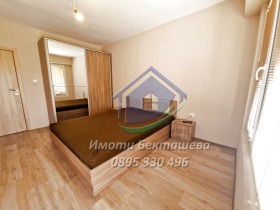 2 dormitoare Drujba 3, Ruse
