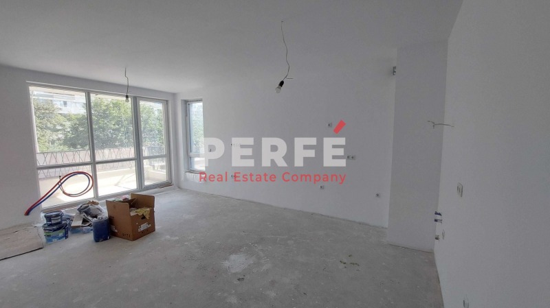 Eladó  2 hálószobás Burgas , Slavejkov , 115 négyzetméter | 38766140