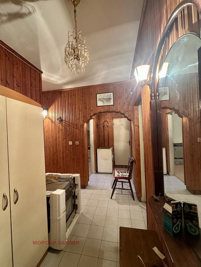 Продава 3-СТАЕН, гр. Бургас, Възраждане, снимка 8 - Апартаменти - 53033603