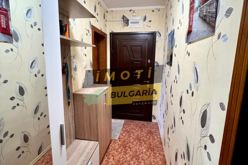 Продава 3-СТАЕН, с. Студен кладенец, област Кърджали, снимка 17 - Апартаменти - 53145635