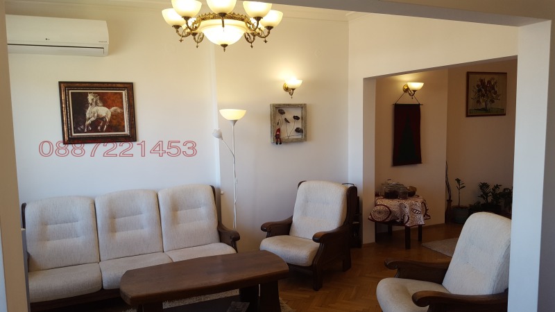 Продава МНОГОСТАЕН, гр. София, Център, снимка 4 - Апартаменти - 52797967