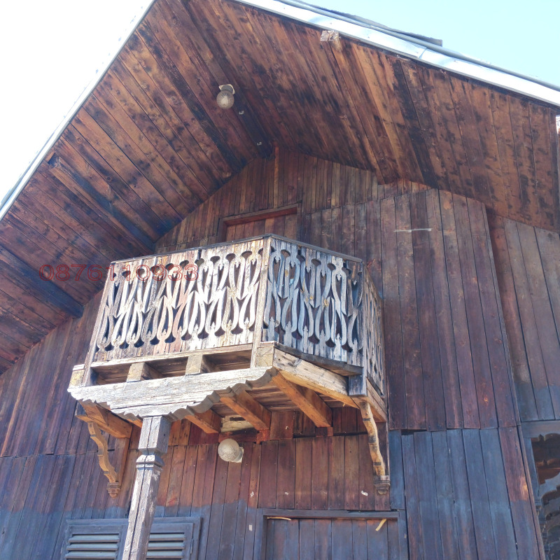 Продава ВИЛА, гр. Русе, в.з. Липака