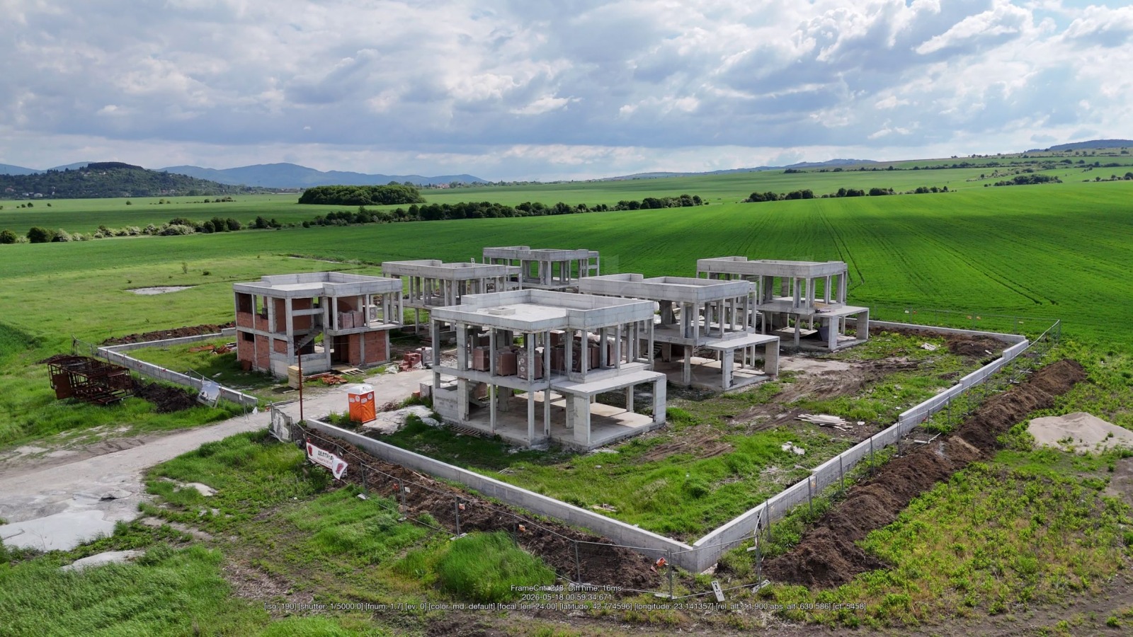 Продава КЪЩА, с. Пролеша, област София област