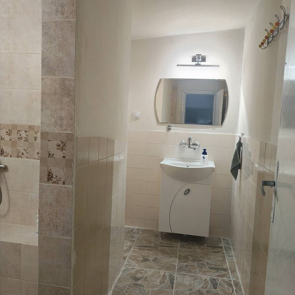 Продава КЪЩА, с. Радиново, област Пловдив, снимка 4 - Къщи - 56114782