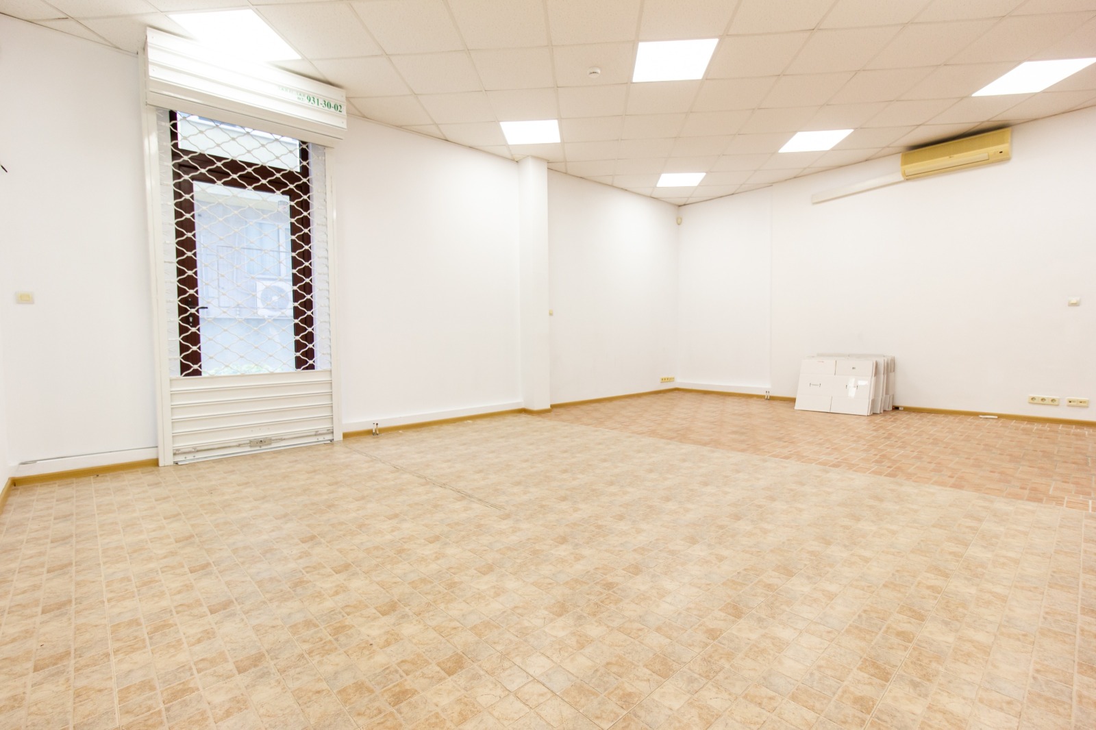 Продава МАГАЗИН, гр. София, Витоша, снимка 2 - Магазини - 50625523