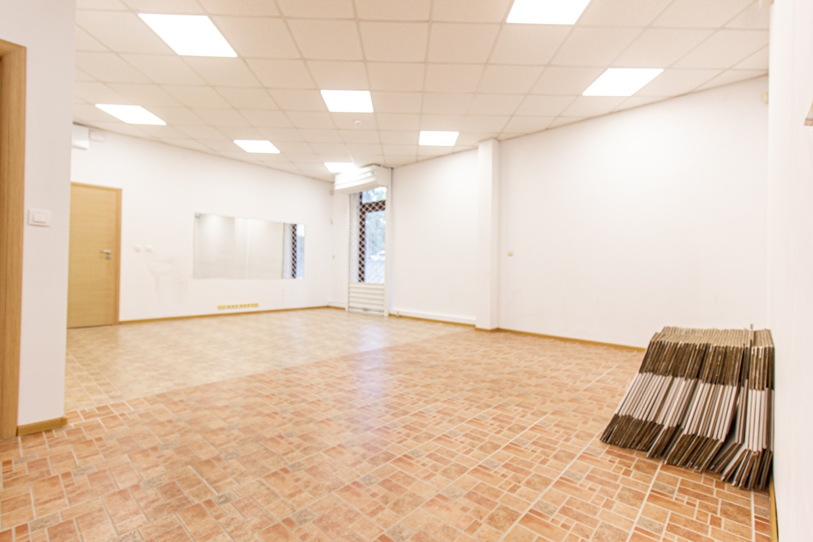 Продава МАГАЗИН, гр. София, Витоша, снимка 4 - Магазини - 50625523