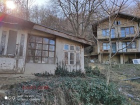 Casa m-t Priboj, Varna 3