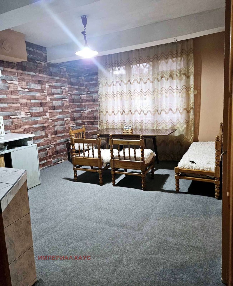 Продается  1 спальня Хасково , Овчарски , 68 кв.м | 61377042