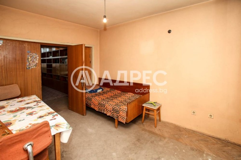 Продава МНОГОСТАЕН, гр. София, Мусагеница, снимка 16 - Апартаменти - 53162588