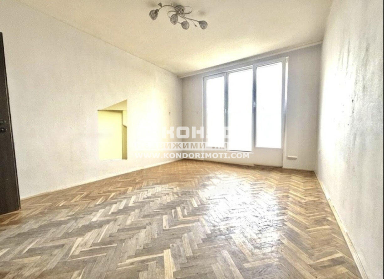 Продава 2-СТАЕН, гр. Пловдив, Център