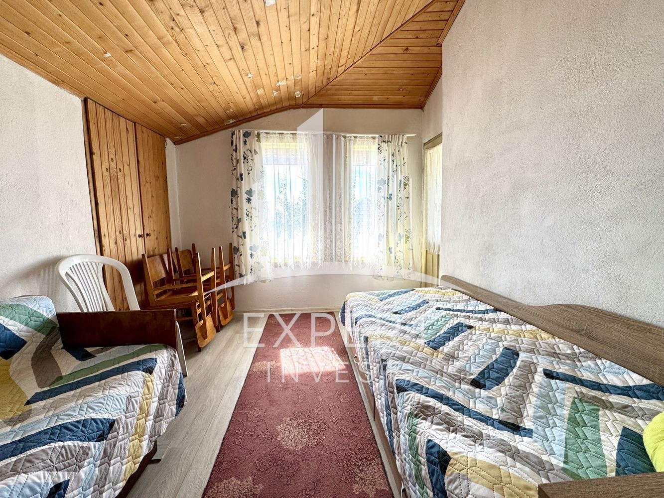 Продава КЪЩА, с. Здравец, област Варна, снимка 11 - Къщи - 56213136