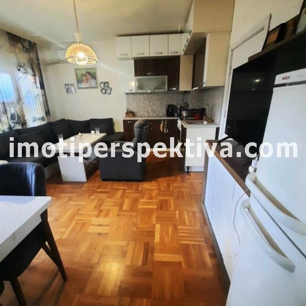 Eladó  2 hálószobás Plovdiv , Kjucsuk Parizs , 64 négyzetméter | 31784112 - kép [2]