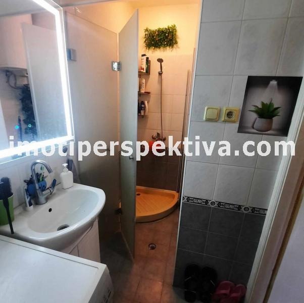 Eladó  2 hálószobás Plovdiv , Kjucsuk Parizs , 64 négyzetméter | 31784112 - kép [9]