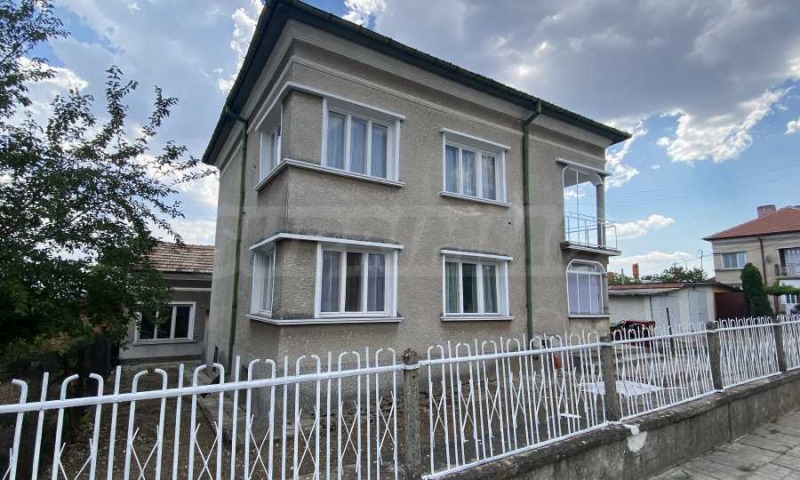 Продава  Къща област Видин , гр. Кула , 186 кв.м | 47735087 - изображение [5]
