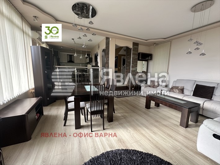 Продава КЪЩА, област Варна, с. Приселци • 270000 € / 528074.10 лв. • 47443987 1