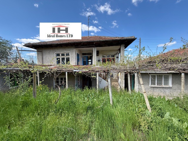 Продава КЪЩА, с. Каранци, област Велико Търново