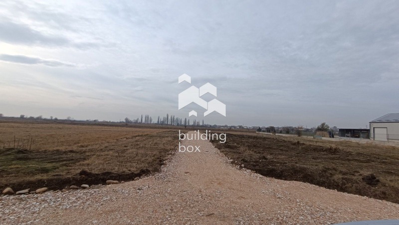 Продава ПАРЦЕЛ, с. Войводиново, област Пловдив, снимка 2 - Парцели - 53295722