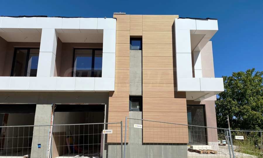 Продава КЪЩА, гр. Пловдив, Беломорски, снимка 3 - Къщи - 51343180