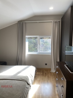Maison Stoudena, région Pernik 9