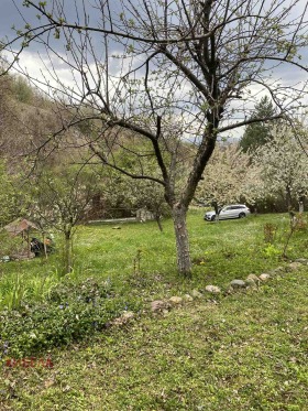 Maison Stoudena, région Pernik 16
