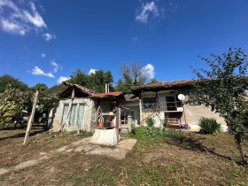 Casa Ivansci, regiunea Shumen