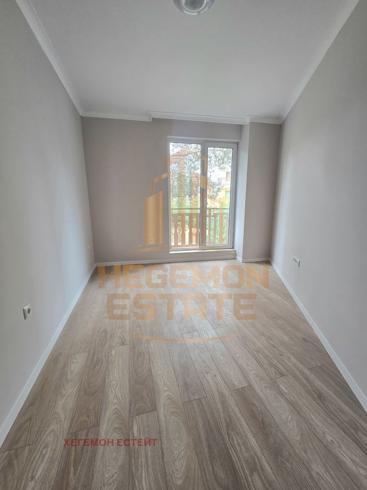 Продава  2-стаен град Варна , к.к. Св.Св. Константин и Елена , 67 кв.м | 96006672 - изображение [6]