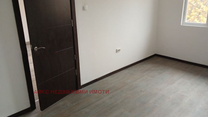 In vendita  2 camere da letto Sofia , Tolstoj , 65 mq | 77073919 - Immagine [5]