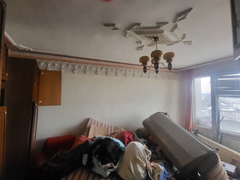 Продава 3-СТАЕН, гр. Плевен, Идеален център, снимка 2 - Апартаменти - 53039190