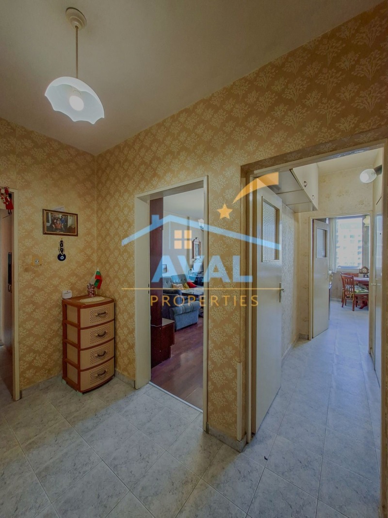 Продава 3-СТАЕН, гр. София, Банишора, снимка 4 - Апартаменти - 53507055