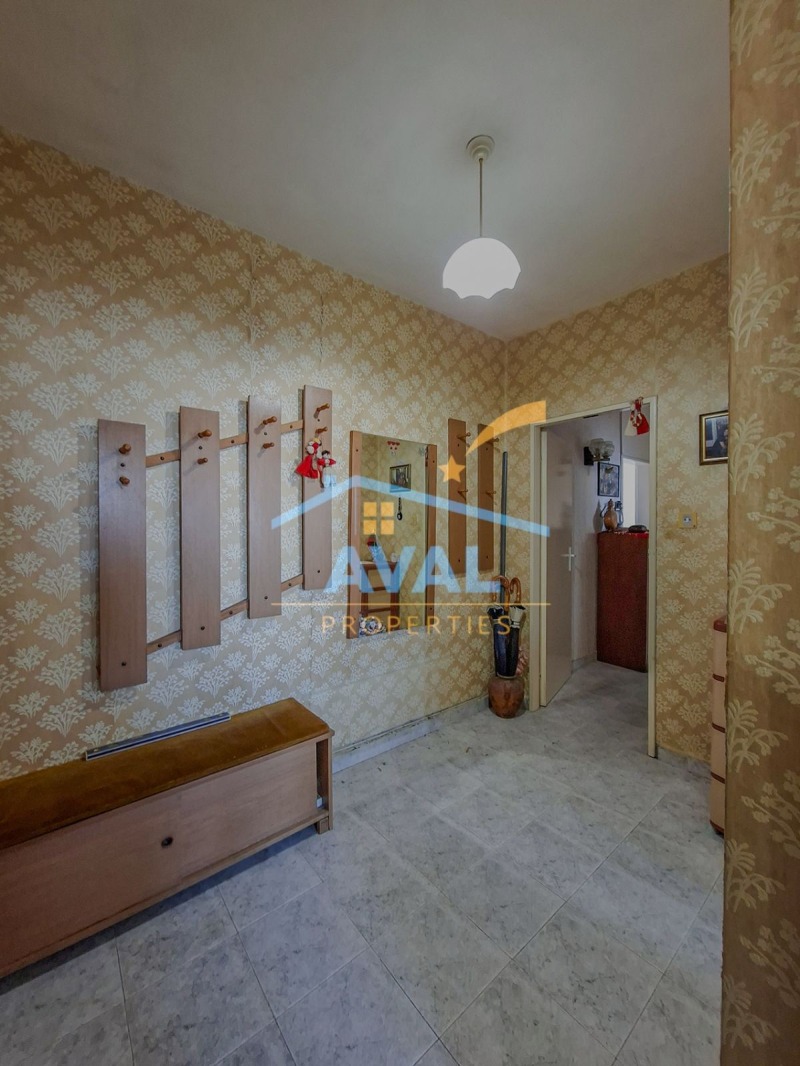 Продава 3-СТАЕН, гр. София, Банишора, снимка 5 - Апартаменти - 53507055