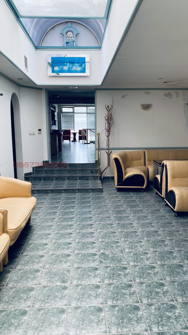 Продава КЪЩА, гр. Добрич, м-т Газибаба, снимка 5 - Къщи - 52785586