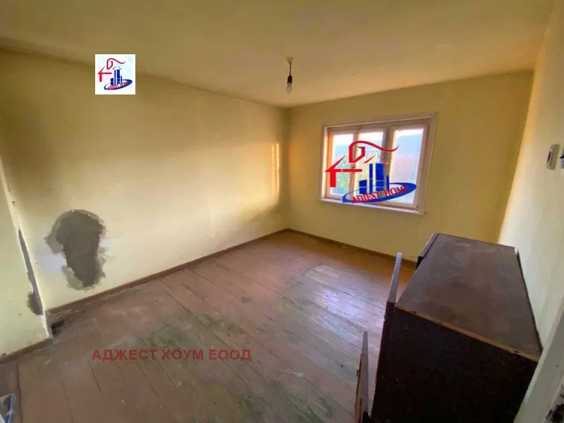 Продава КЪЩА, с. Янково, област Шумен, снимка 8 - Къщи - 52465406