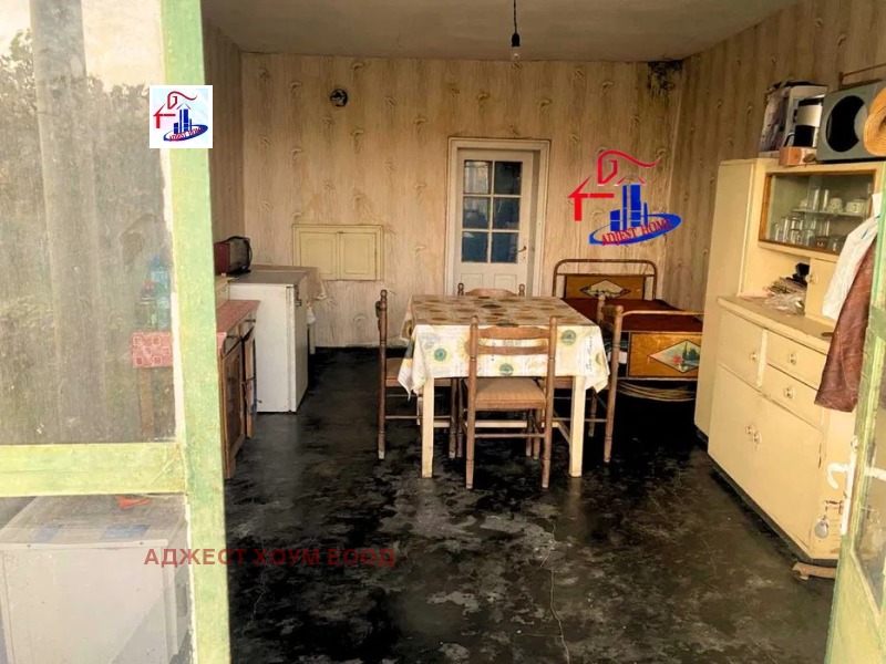 Продава КЪЩА, с. Янково, област Шумен, снимка 13 - Къщи - 52465406