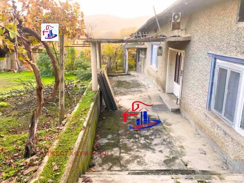 Продава КЪЩА, с. Янково, област Шумен, снимка 3 - Къщи - 52465406