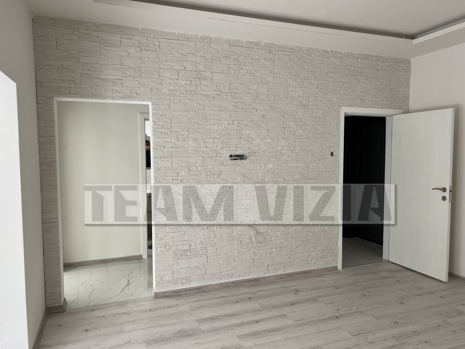 Продава 2-СТАЕН, гр. Пловдив, Център, снимка 2 - Апартаменти - 52874647