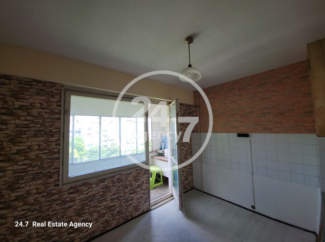 Продава МНОГОСТАЕН, гр. Варна, Владислав Варненчик 1, снимка 2 - Апартаменти - 54972089