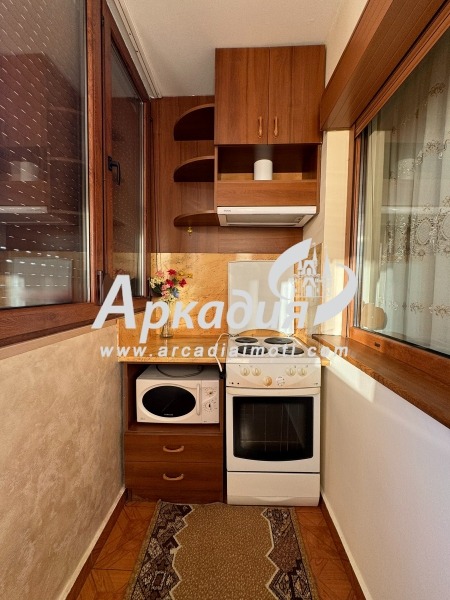 Продава 3-СТАЕН, гр. Пловдив, Тракия, снимка 11 - Aпартаменти - 47504109