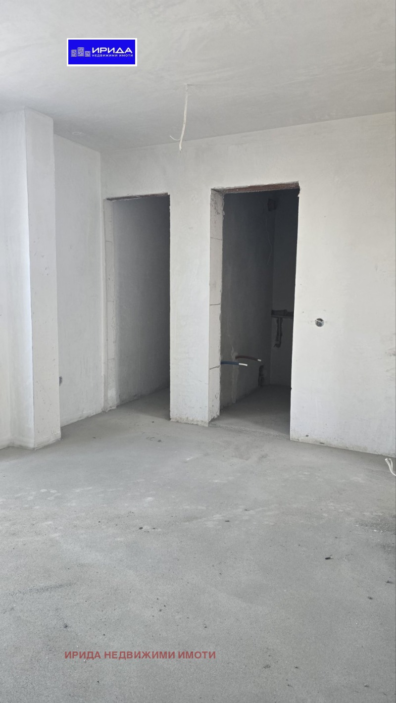 En venta  3+ dormitorios Sofia , Darvenitsa , 228 metros cuadrados | 95824822 - imagen [10]