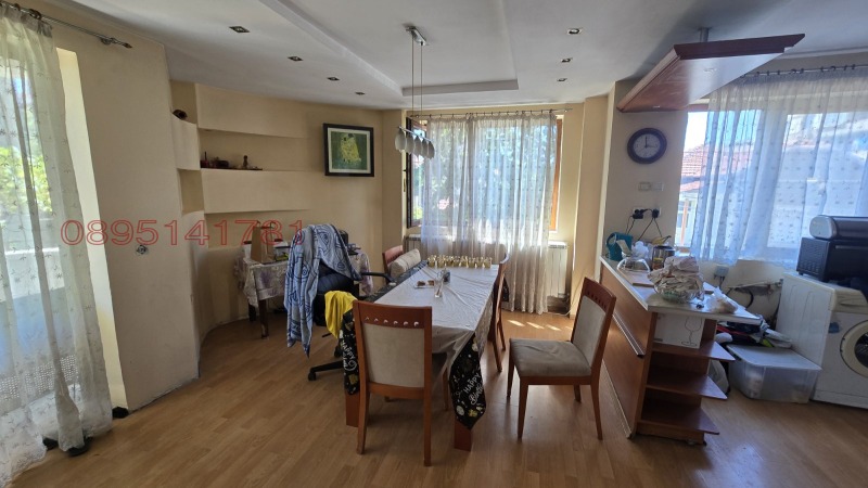 For Sale  House region Stara Zagora  , Kazanlak , 300 sq.m | 54484664 - image [2]
