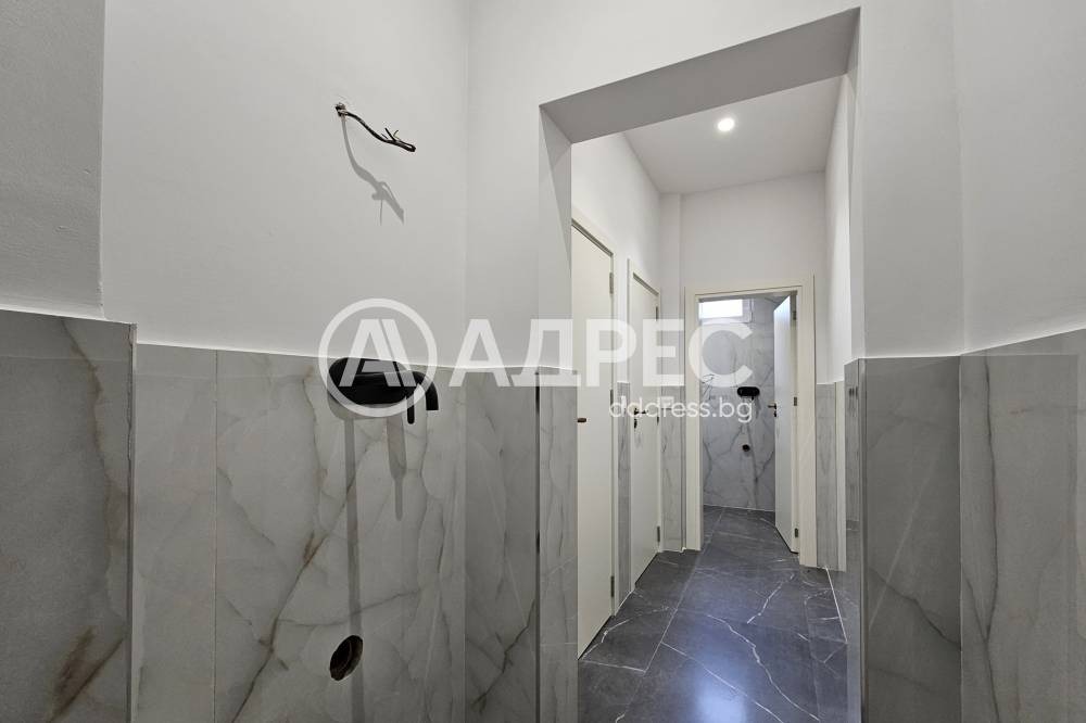 Продава ОФИС, гр. София, Център, снимка 11 - Офиси - 54967045