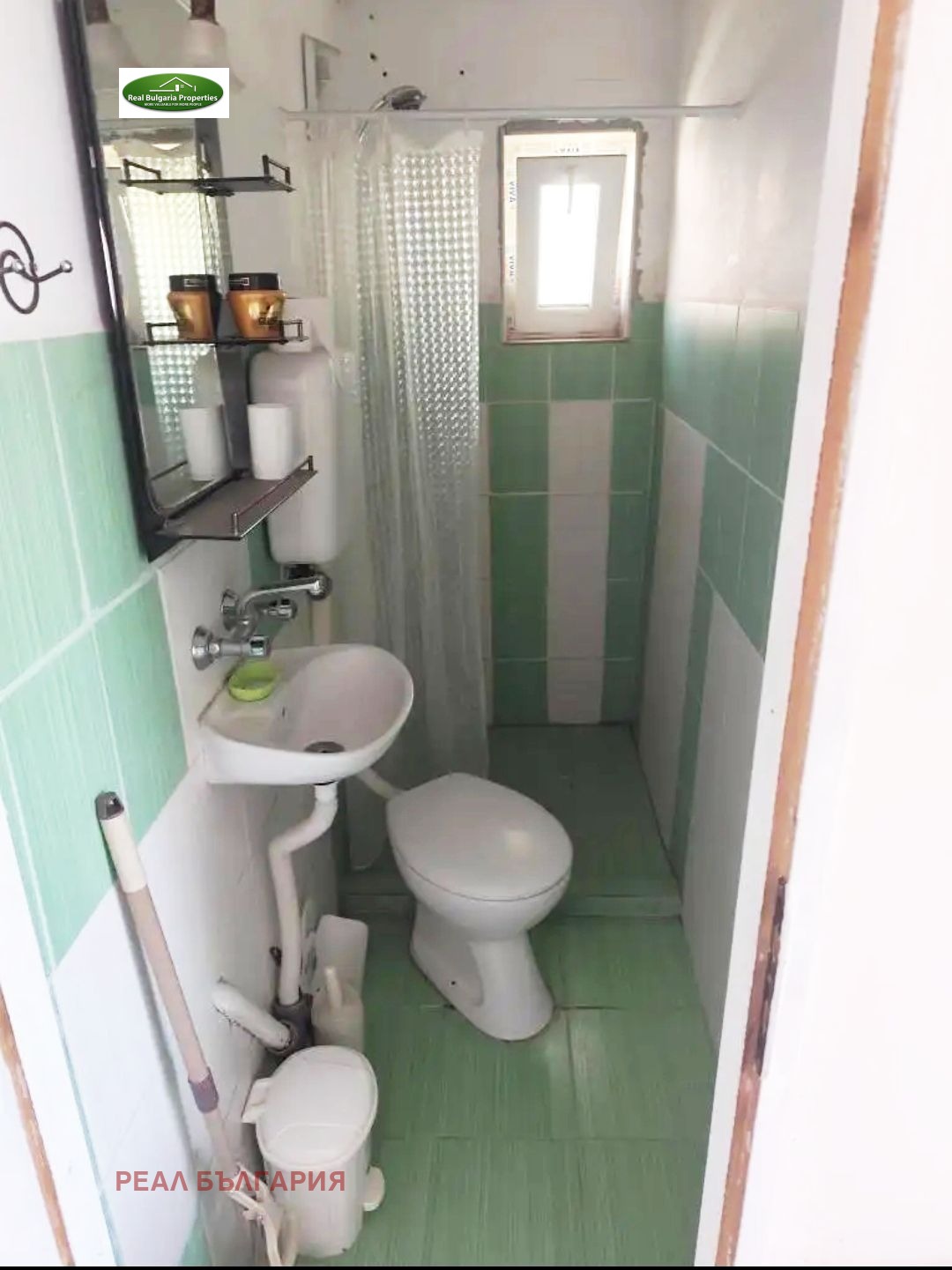 Продава ЕТАЖ ОТ КЪЩА, гр. Русе, Средна кула, снимка 10 - Етаж от къща - 55123027