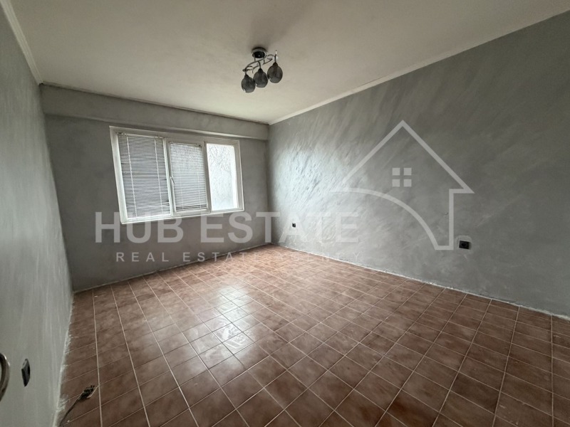 Продава 2-СТАЕН в град Добрич, Център - 77 кв.м / 86 000 € » 168 201.38 лв., ХЪБ ЕСТЕЙТ