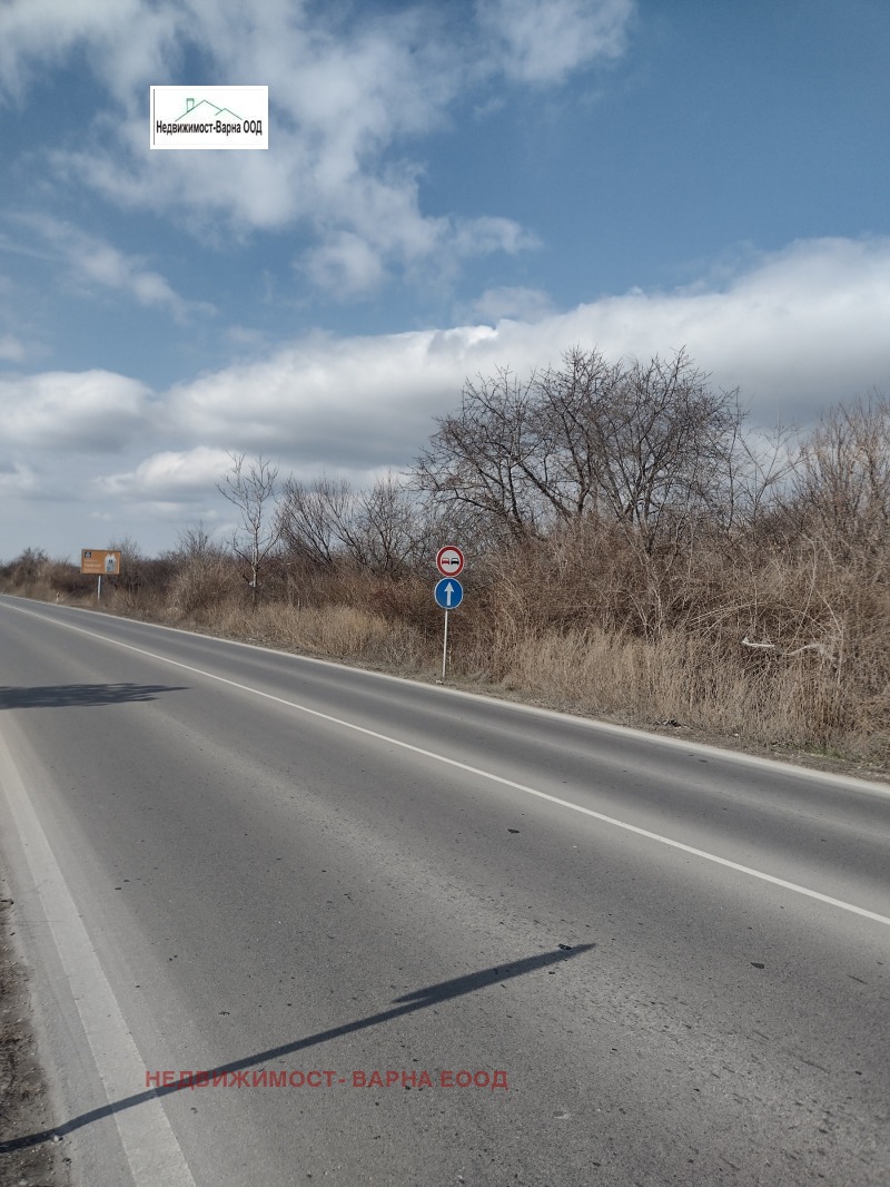 Продава ПАРЦЕЛ в град Варна, Промишлена зона Тополи - 3500 кв.м / 185 000 € » 361 828.55 лв., НЕДВИЖИМОСТ- ВАРНА ЕООД