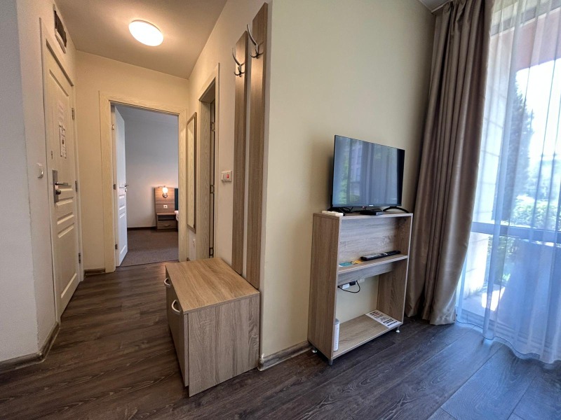 Продава  2-стаен област Бургас , к.к. Слънчев бряг , 48 кв.м | 81666991 - изображение [2]