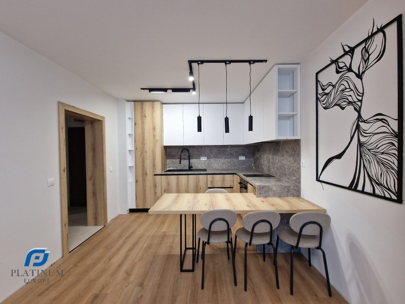 Продава 2-СТАЕН, гр. Пловдив, Христо Смирненски