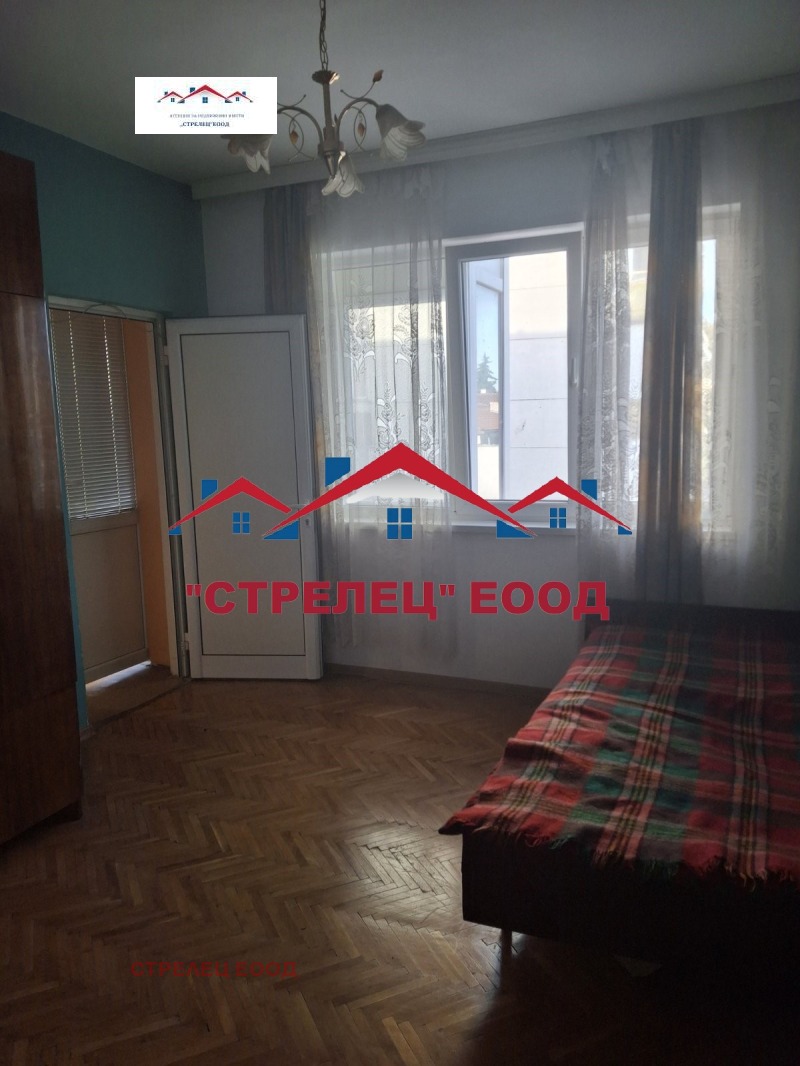 Продава 3-СТАЕН, гр. Добрич, Център, снимка 8 - Aпартаменти - 48157013