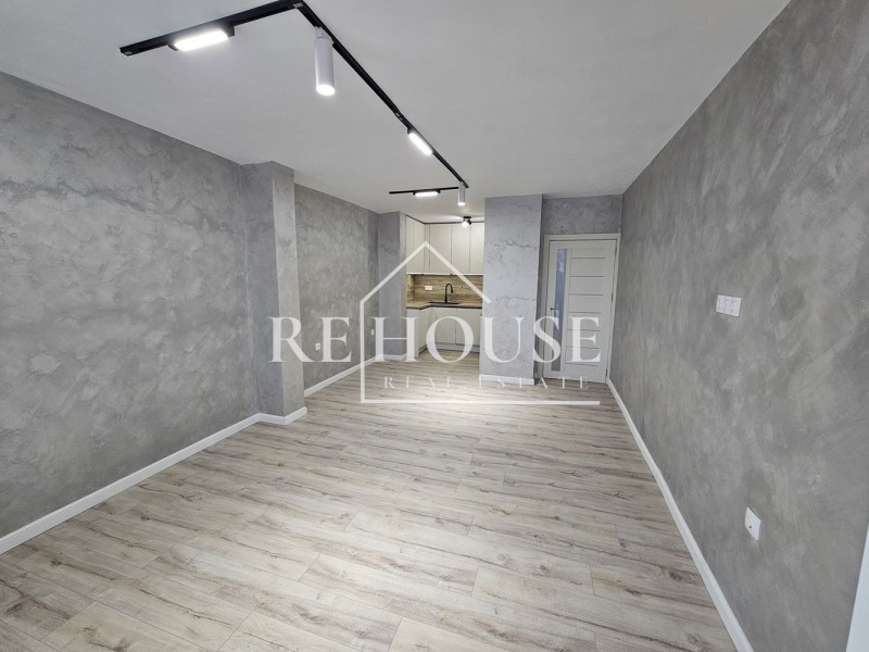 Продава 3-СТАЕН, гр. Варна, Лятно кино Тракия, снимка 5 - Апартаменти - 52640732