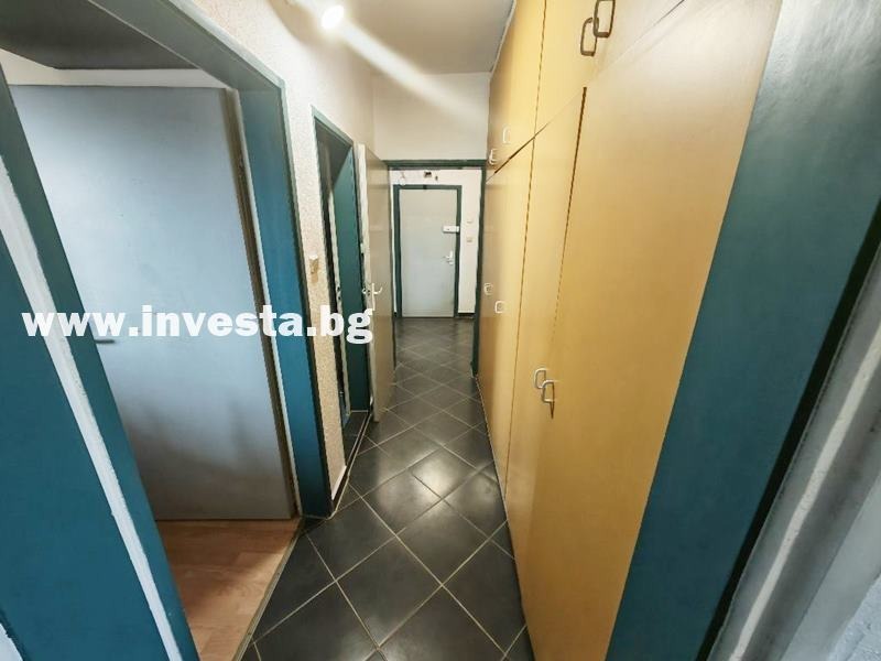 Продава 3-СТАЕН, гр. Пловдив, Център, снимка 2 - Апартаменти - 56355877